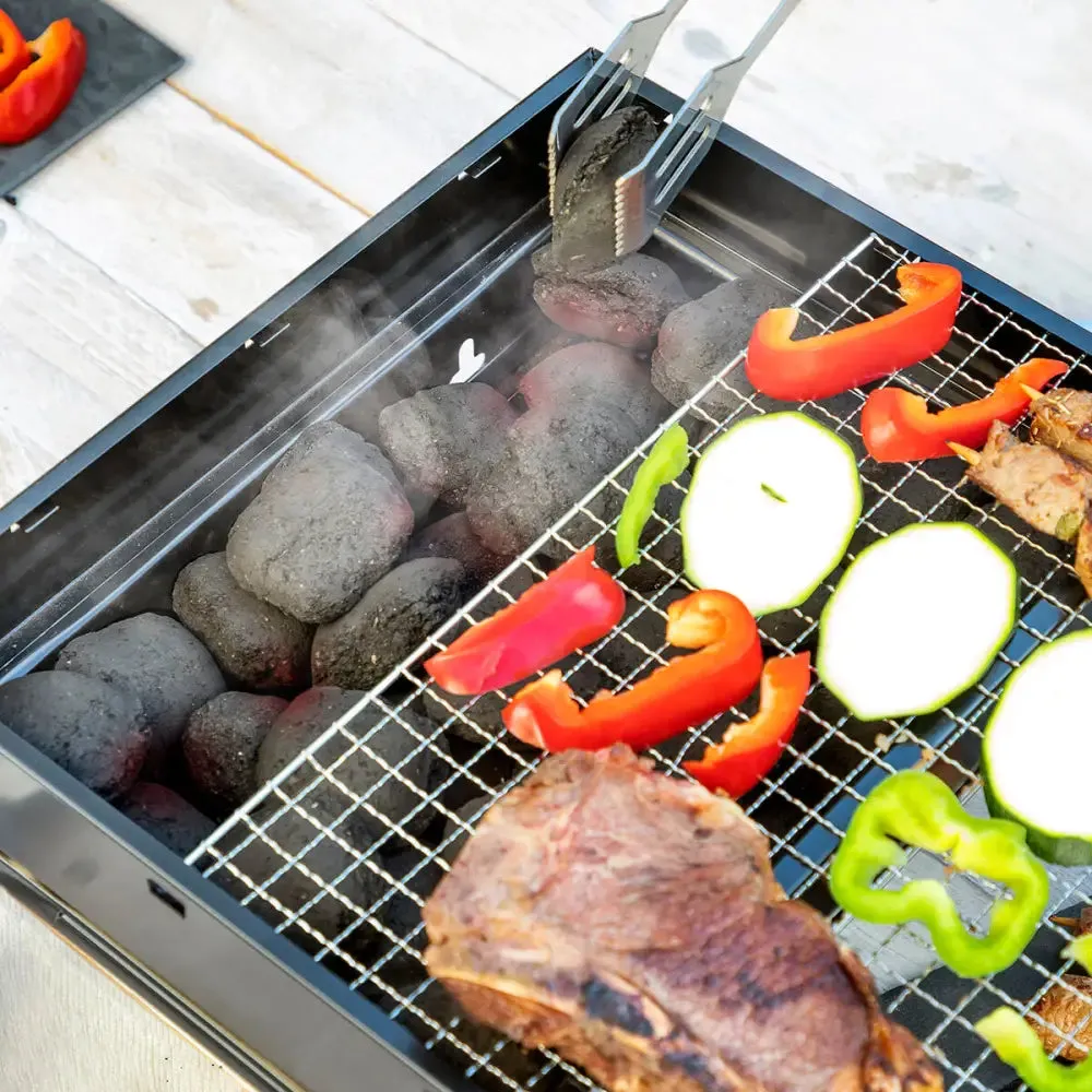 Folding Portable Barbecue for use with Charcoal Bearbq Innovagoods