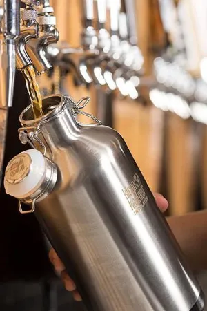KLEAN KANTEEN // INSULATED GROWLER - 2 LITRES - 40H COLD