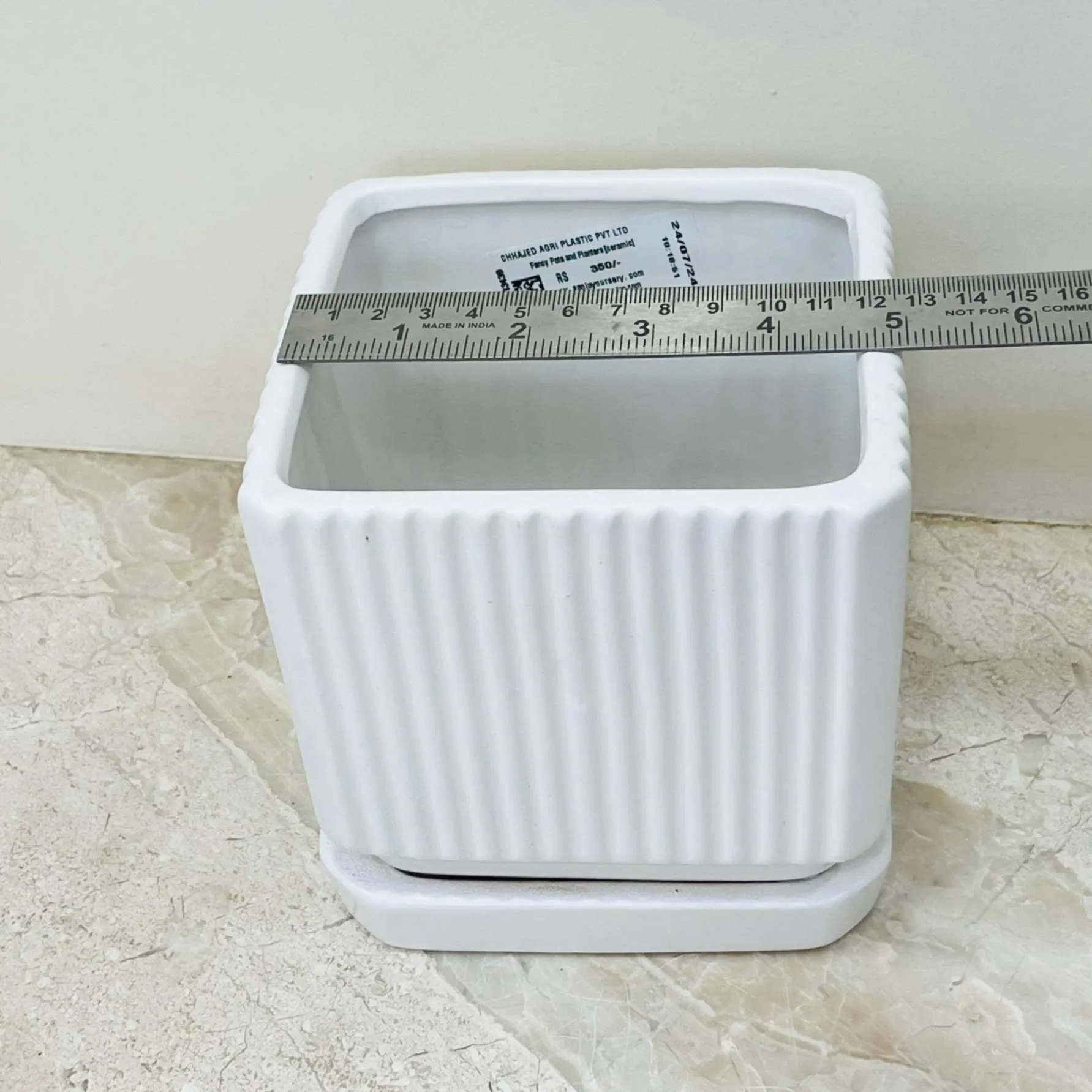 Rectangular White Ribbed Ceramic Planter with Tray – Modern Minimalist Indoor Pot